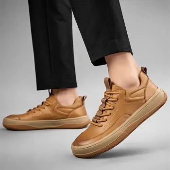 BROWN DYNAMO SNEAKER